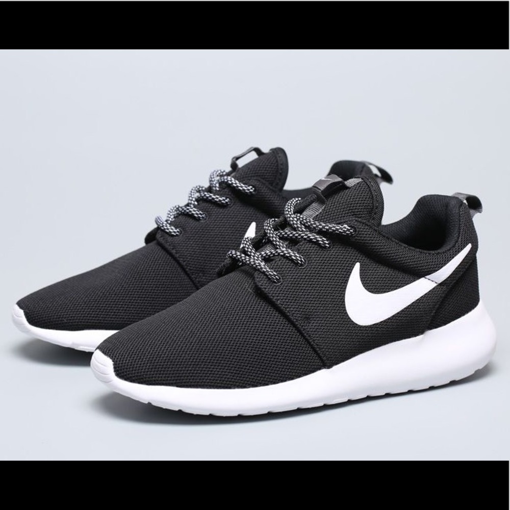 Nike Roshe Run One Black